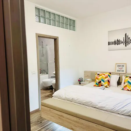 Joy Nemoianu 13a-8 * Timisoara