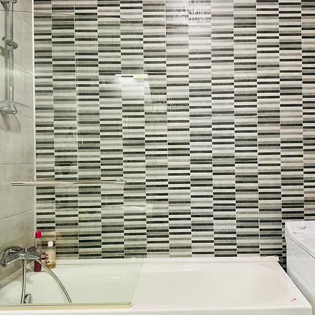 Joy Nemoianu 13a-8 Timişoara