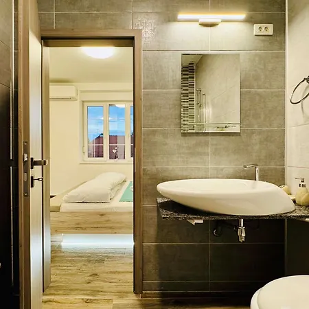 Apartment Joy Nemoianu 13a-8 Timisoara