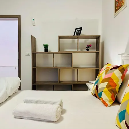 Apartment Joy Nemoianu 13a-8 *