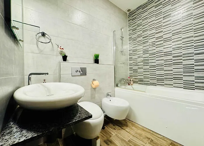 Joy Nemoianu 13a-8 Timişoara